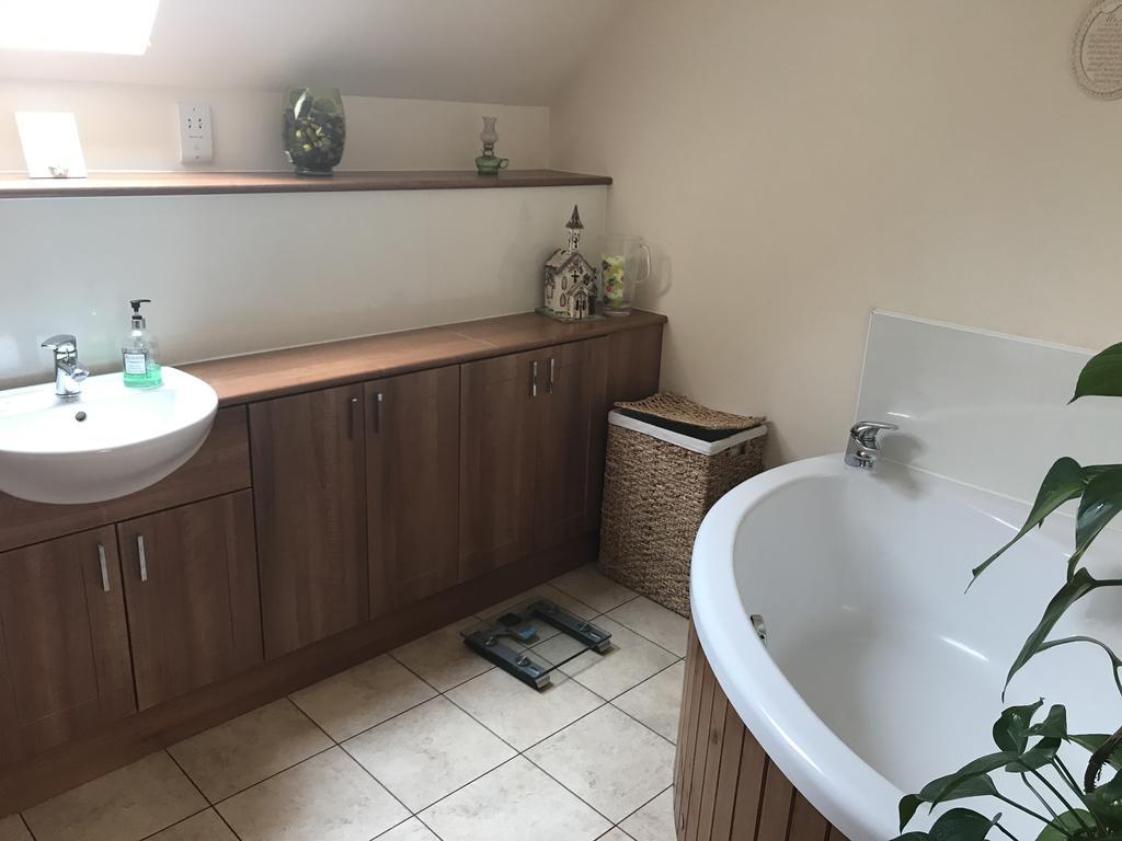 Shalom Guest House Бьюли Экстерьер фото